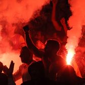 Cresc anii de închisoare  Se îngroașă gluma pentru   fanii interziși și depistați pe stadioane!  Proiectul de lege a fost depus la Senat