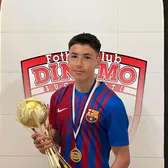 Dinamo confirmă transferul  Jucătorul crescut de   Barcelona  a devenit „câine” » Detaliile contractului