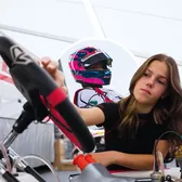 O româncă în Formula 1?     Zoe Florescu Potolea, selectată  în programul care pregătește tinerele talente feminine pentru a deveni piloți în Marele Circ