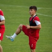 Trimis de Dinamo în Liga 2     Mijlocașul  „câinilor” a plecat deja în cantonamentul noii sale echipe