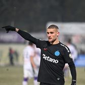 Sfat pentru Bîrligea  Adrian Ilie a văzut ce se întâmplă cu atacantul de la FCSB și a reacționat:   „Cred că dacă ar fi așa, ar da gol”