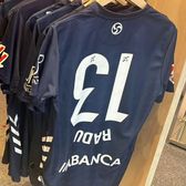 Fenomen la Celta Vigo    FOTO.  Ideea lui   Ionuț Radu  a ajuns în magazinele din Spania » Cât costă tricoul special purtat de portar