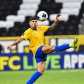 Florinel Coman, încă un gol    VIDEO.  Românul de la Al Gharafa   a făcut șah-mat  apărarea fostei echipe a lui Olăroiu » Cum a sărbătorit reușita