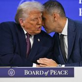 A semnat lângă Trump la Davos!    Președintele lui Guardiola la Manchester City,  apariție surprinzătoare la noul Consiliu pentru Pace