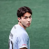 „Mama nu m-a lăsat să joc pentru România”  Fotbalistul româno-coreean   Se-min Park  își spune povestea pentru   GOLAZO.ro