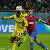 Probleme pentru Olaru  Ce a spus căpitanul FCSB despre   schimbarea prematură  de la meciul cu Fenerbahce: „Sper să nu fie nimic grav”