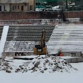 Demolări pe zăpadă    FOTO+VIDEO.    Peluza „Cătălin Hîldan”  este pusă la pământ, în ciuda gerului din București » Ce urmează