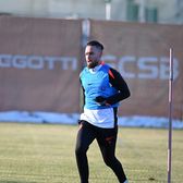 De ce nu joacă Ofri Arad  Mijlocașul israelian   nu va evolua nici în următoarele două săptămâni  pentru FCSB. Care e motivul