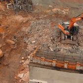 Moment emoționant pentru dinamoviști    VIDEO:   Peluza „Cătălin Hîldan”,   demolată  complet: „Nu ai cum să nu simți o strângere de inimă”