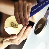 Cele mai scumpe medalii  Motivul neașteptat pentru care aurul și argintul olimpic de la JO 2026   valorează mai mult  decât la orice altă medalie din istorie