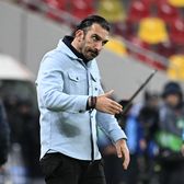 „Nu mai vorbim de o greșeală”  Elias Charalambous, atac furios la adresa arbitrajului înainte de   Oțelul - FCSB:  „E prima dată când spun asta, dar e limpede!”