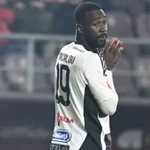 Eroare imensă la derby-ul Clujului    FOTO.  Macalou,   cadou incredibil  pentru Camora! Căpitanul CFR-ului a marcat spectaculos