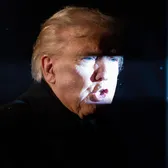 „Un ratat absolut”    Trump atacă un sportiv olimpic american  care a vorbit tare la Jocuri contra situației din SUA: „Ce nu reprezint”