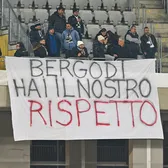 Susținere maximă pentru Bergodi    FOTO.      Mesajele afișate  de fanii lui U Cluj înaintea partidei cu Oțelul Galați, din Cupa României