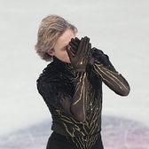 „Frica trage mintea în întuneric”  Explicația celui mai bun patinator al lumii, copleșit la Jocuri:   „Ura online atacă mintea.  Prăbușirea e inevitabilă”