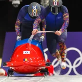 Apeluri ignorate de guvernanți  Federația de Bob și Sanie spune că   „România e națiune puternică  pe plan mondial, chiar dacă nu avem o pârtie «acasă»”