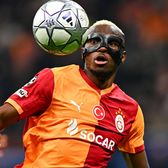 „Ce viață e asta?”    Poveștile lui Osimhen:  8 într-o cameră fără acoperiș lângă groapa de gunoi. Curăța fântâni, vindea apă pe stradă