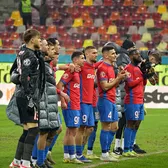 Mesaj din peluză    VIDEO  FCSB este   sub presiune  înaintea ultimelor două etape » Ce le-au transmis fanii despre play-out