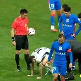 Nicolae Stanciu, debut cu emoții    FOTO+VIDEO.  Prin ce a trecut mijlocașul echipei naționale   la primul meci în China  » Aproape de o accidentare gravă!