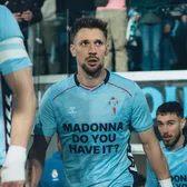 „Madonna, îl mai ai?”  FOTO. Explicația tricoului bizar purtat de   echipa lui Ionuț Radu  înainte de meciul cu Real Madrid » Rugăminte uriașă pentru artistă