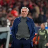 „Sunt mai buni decât mine”   Jose Mourinho,   răspuns ironic   înainte de derby-ul cu „dragonii” lui Farioli
