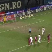 Seară neagră pentru Dinamo     VIDEO+FOTO.    Cătălin Cîrjan  a ratat un penalty în meciul cu CFR » A fost întrerupt de verificările VAR