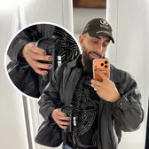 „Nu consider că a fi numit «poponar» e o insultă”  Coechipierul lui Ionuț Radu a explicat   de ce-și vopsește unghiile:  „Mai bine așa decât ca ei”