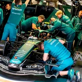 „Nu-mi mai simțeam mâinile și picioarele”    FOTO:    Fernando Alonso   a abandonat cursa din cauza vibrațiilor violente ale motorului Honda