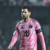 Messi scrie istorie    FOTO.  A ajuns la   900 de goluri  în carieră » Echipa pentru care a înscris 672 dintre ele l-a ignorat!