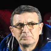 Momente grele pentru Eugen Neagoe  Antrenorul Petrolului   nu a vorbit cu presa  după înfrângerea cu Metaloglobus