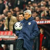Mircea Lucescu, record mondial  A devenit   cel mai în vârstă  antrenor activ din toate timpurile, la meciul cu Turcia