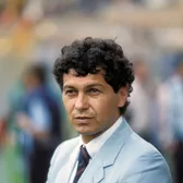  Bratislava - Mircea Lucescu - EURO ’84    Amicalul cu Slovacia  readuce în prim-plan prima mare performanță din cariera de antrenor a lui „Il Luce”