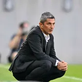 Răzvan, aplaudat pe Toumba   După derby, antrenorul   a venit direct în România!  Susținut de greci și de Benitez în momentele grele prin care trece familia Lucescu
