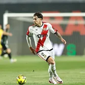 Emoții pentru Rațiu  Rayo Vallecano are 3 jucători cu probleme înaintea meciului cu AEK, printre care și românul »   Ce spun spaniolii