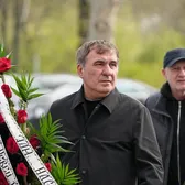 Hagi, ultim omagiu pentru Lucescu    VIDEO.  Discurs emoționant al   „Regelui”:  „De mic a avut încredere în mine, tot ce am făcut e datorită lui”