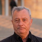 „Sper că nu l-am dezamăgit”    VIDEO.  Mircea Rednic a plâns după   priveghiul lui Mircea Lucescu:  „A lăsat un gol mare în inima mea”