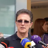 „Nu luăm hotărâri la supărare”     Gică Popescu,  după ce a auzit că Ianis Zicu vrea să plece de la Farul: „Asta îi voi spune”