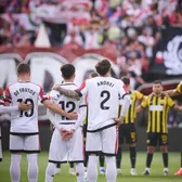 Rațiu, omagiu pentru Lucescu    FOTO.  Ce mesaj   și-a scris pe tricou  la meciul în care echipa sa a demolat AEK Atena în Conference League