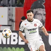 Continuă calvarul lui Politic  Problemele se țin scai de atacantul de la Hermannstadt:   „Este ceva nativ”  » De ce nu va juca împotriva FCSB