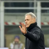 Van Basten, situație șocantă!  Motivul neașteptat pentru care   legenda Olandei a ajuns la poliție