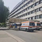 Caz incredibil la Arad  25 de juniori ai unui club sportiv   au ajuns la spital,  alături de 2 antrenori, din cauza unei toxiinfecții alimentare. Ce au decis autoritățile