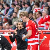 „Trebuie să le dai un șut în fund”  Povestea   primei femei antrenor în TOP 5 Europa  la fotbal masculin: „Nu sunt o șmecherie de PR”