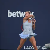 Revenire neașteptată    A dispărut subit  în urmă cu doi ani, iar acum se întoarce în circuitul WTA + A fost acuzată că a furat mobilă!