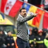 Kopic, împietrit pe bancă  Antrenorul lui Dinamo, după   eliminarea dramatică din Cupă:  „E greu pentru noi toți când pierdem așa”