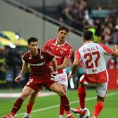 Dinamo rupe blestemul    VIDEO.  „Câinii” au învins Rapidul   după o pauză de 11 ani  și speră la un loc de Europa