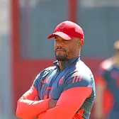 „Avem toate motivele să credem în calificare”   Vincent Kompany nu renunță după ce   Bayern a pierdut prima bătălie cu PSG  » Recordul doborât de Kane