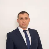 Fotbal cu numele primarului pe tricouri  Se întâmplă la o echipă din Dâmbovița.   Reacția edilului  pentru   GOLAZO.ro:  „Nu le-am cerut eu”