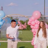 Gender reveal la Săftica    Căpitanul lui Dinamo  va deveni tată și a aflat sexul copilului chiar în cantonamentul „câinilor”