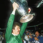 Reacția eroului din 7 mai '86    Reporterii spanioli l-au asaltat pe Duckadam  în noaptea în care a apărat 4 penaltyuri: „Trebuie să cred asta”