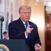 Pregătiri pentru gala UFC    VIDEO.  Donald Trump vine cu noi informații despre   evenimentul bizar  de la Casa Albă: „Nu s-a mai întâmplat niciodată așa ceva!”